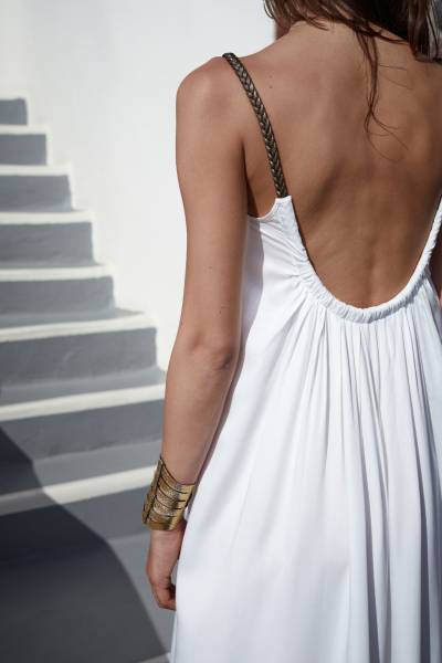 Robe longue fluide dos nu Alia bretelles macramé doré
